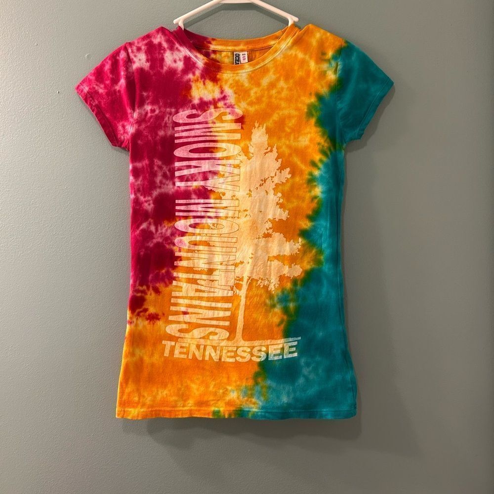NWOT … OCEAN BLUE “Smoky Mountains” Tie-Dye T-Shirt